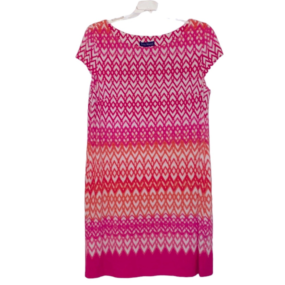 Jessica Howard  Dress w/ short “cap” sleeves, colors orange/pink/white
